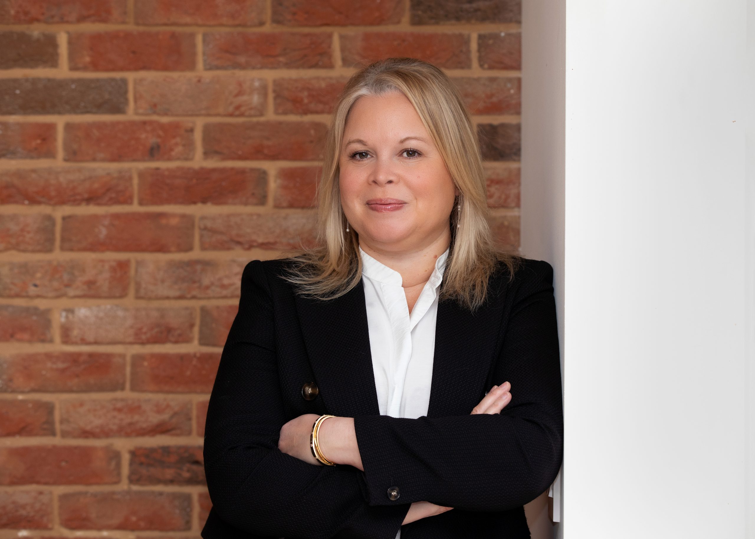 Ang Dickson – Professonal Picture